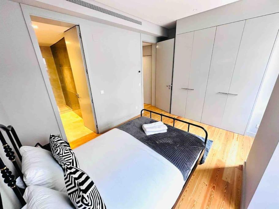 Lisbon Marques De Pombal Top Flat Great Locations City Center B Exteriér fotografie